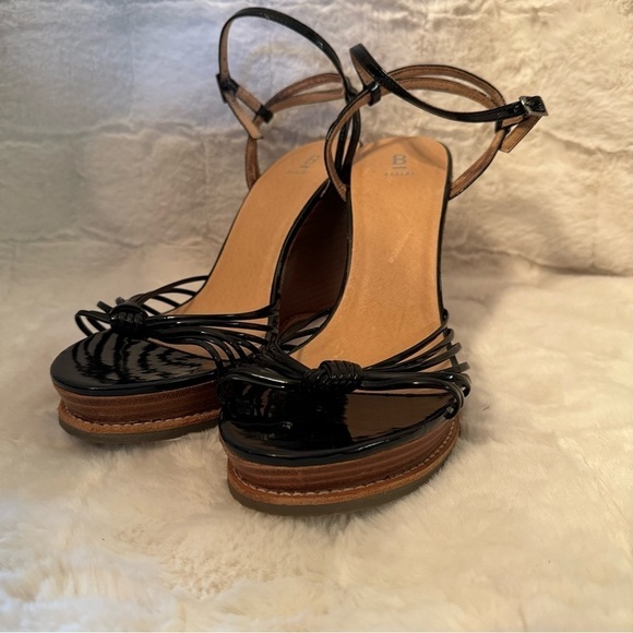 Bakers Dedra Faux Patent Leather Sandals Heels. 4” High. Size 7.5 Black New - Picture 3 of 12